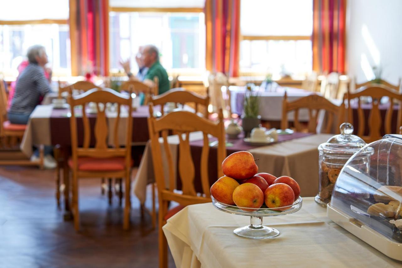 Hotel Schlossblick แวร์นิกโกโรเดอ ภายนอก รูปภาพ